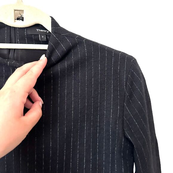 THEORY Gracila Multi Orlene Stripe Knit Shirtail Top Sz P (0-00) - Picture 4 of 4